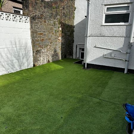 Studio Flat Twin - Town Centre Merthyr Tydfil Dış mekan fotoğraf